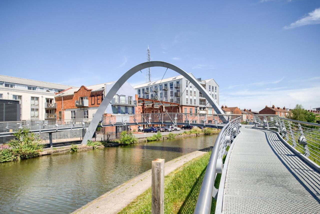 Luxury Townhouse City Centre Private Parking Sleeps 9 By Empower Homes Apartment *