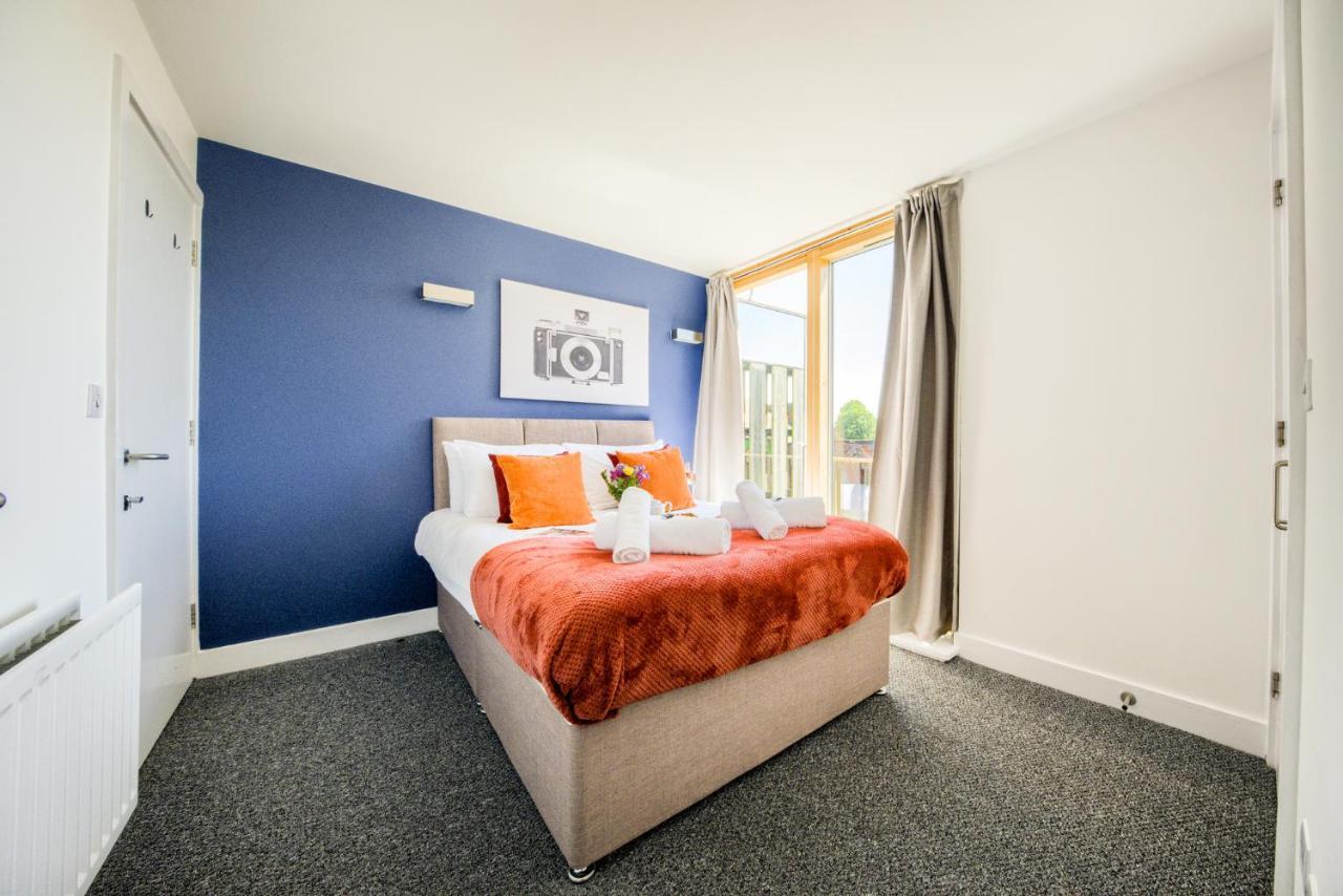 Luxury Townhouse City Centre Private Parking Sleeps 9 By Empower Homes Apartment Coventry