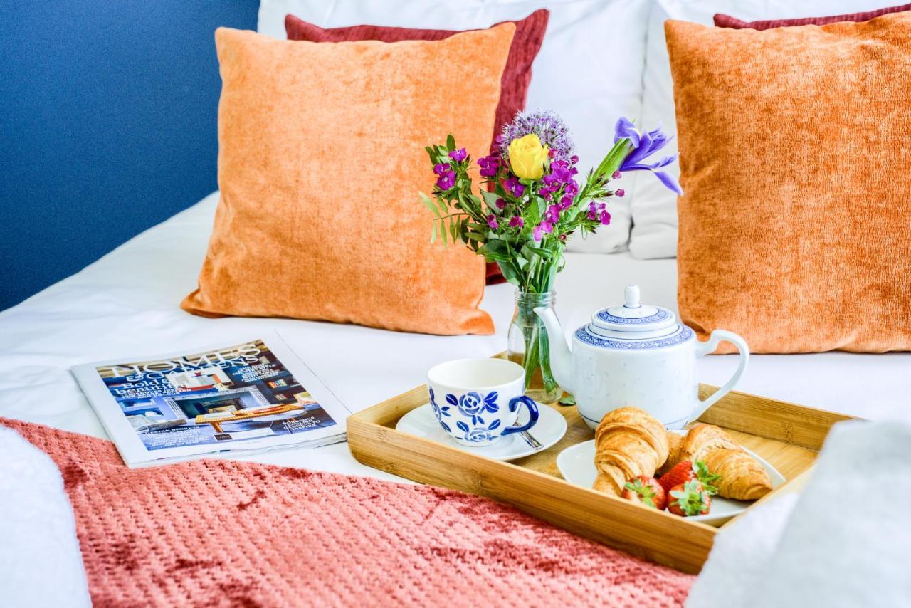 Luxury Townhouse City Centre Private Parking Sleeps 9 By Empower Homes Apartment