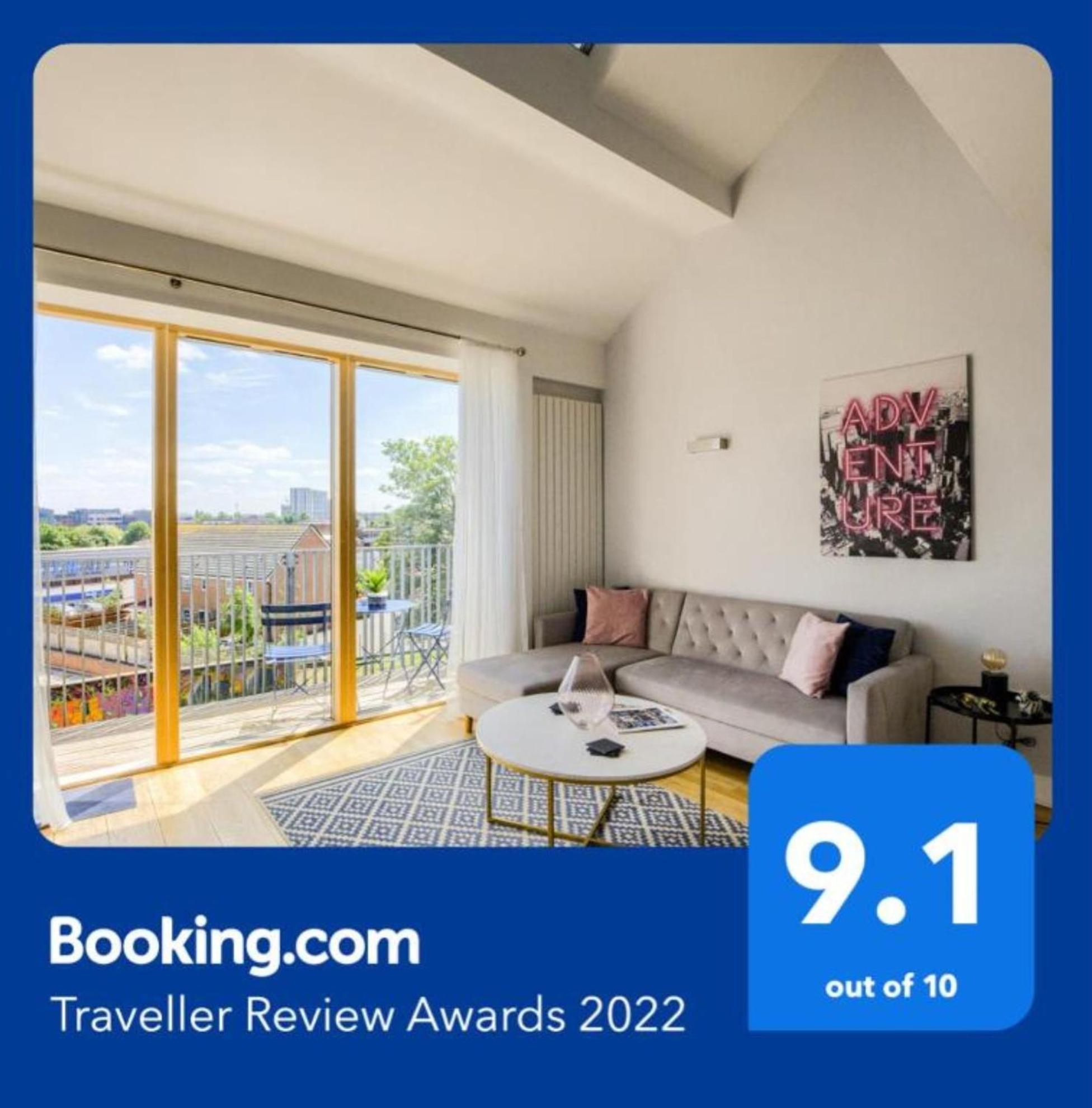 Luxury Townhouse City Centre Private Parking Sleeps 9 By Empower Homes *